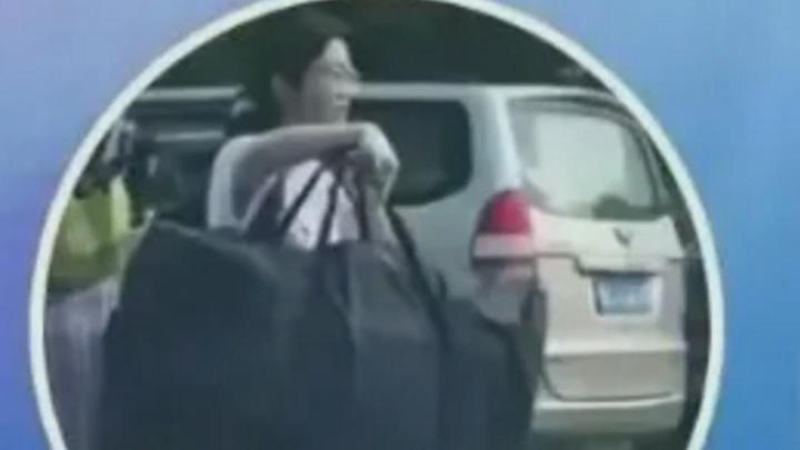 冒充“扁擔(dān)女孩”劉燕開賬號！網(wǎng)警依法查處